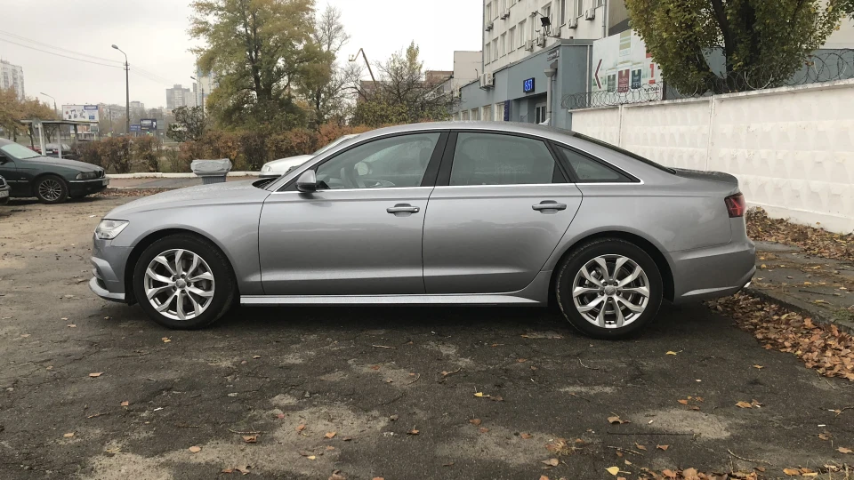 Audi A6 2.0 TDI Quattro 2