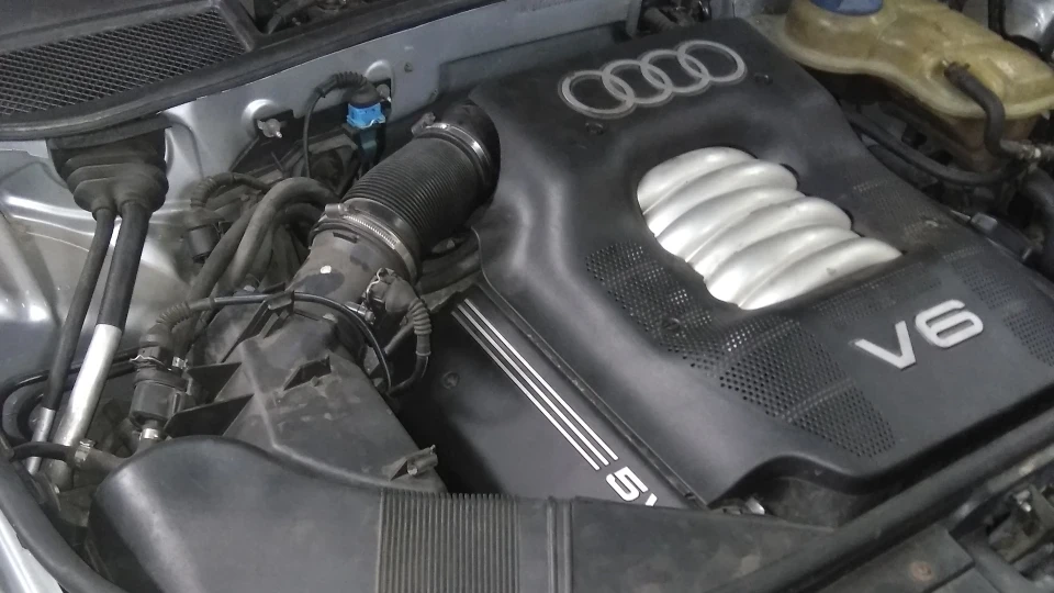 Audi A6 2,4 бензин 5