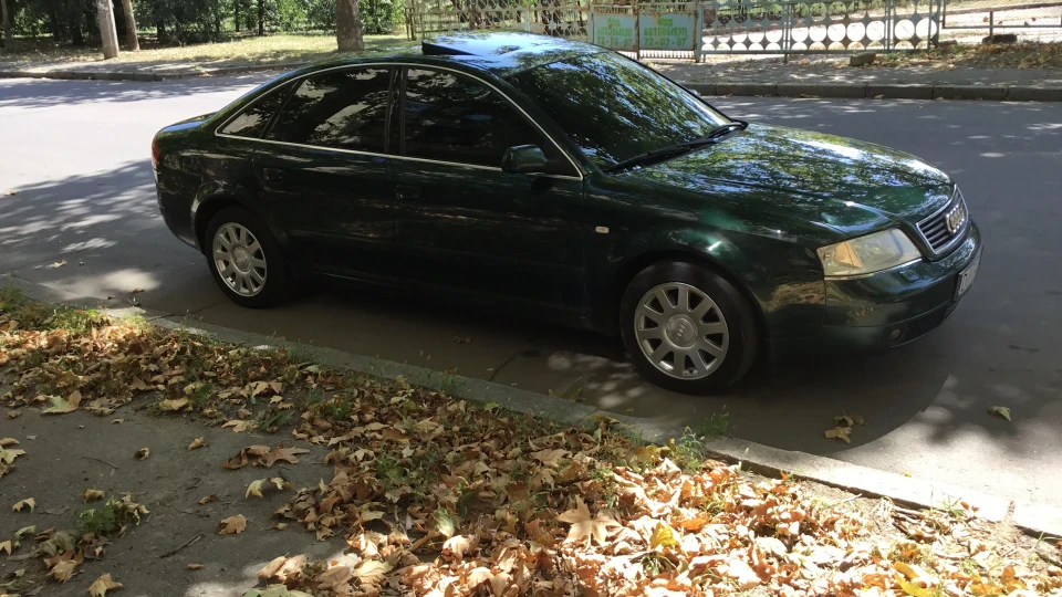 Audi A6 2.4