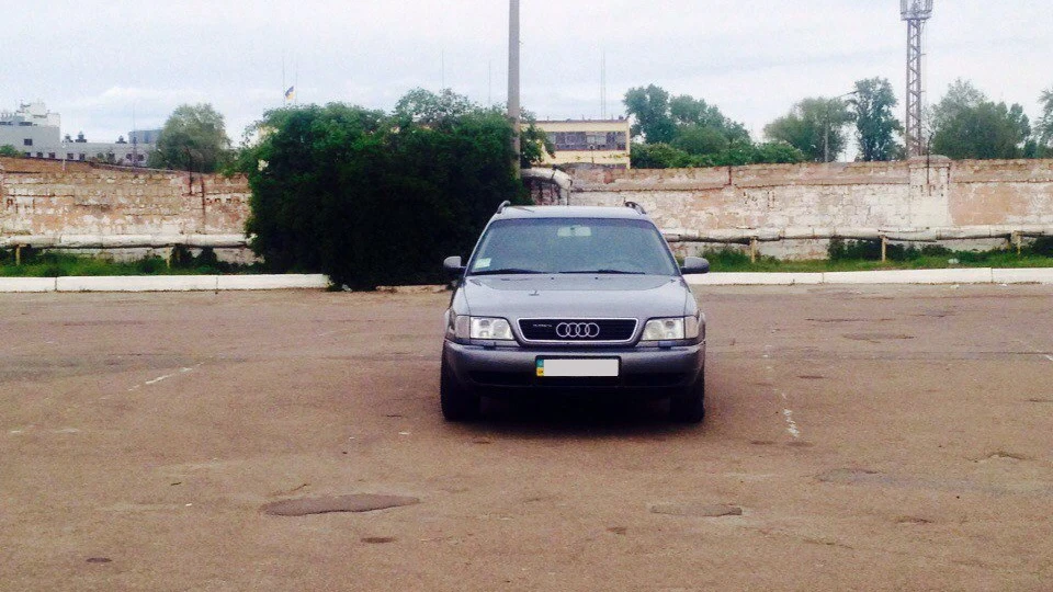 Audi A6 2.5 quattro 2