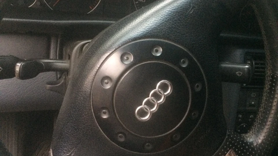 Audi A6 2.5 QUATTRO 3