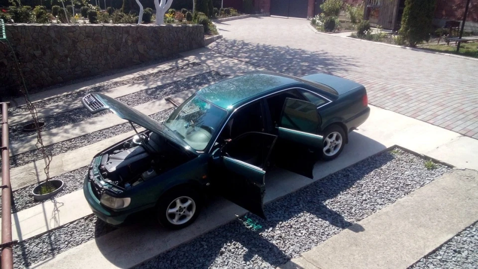 Audi A6 2.5 TDI 103kw 4