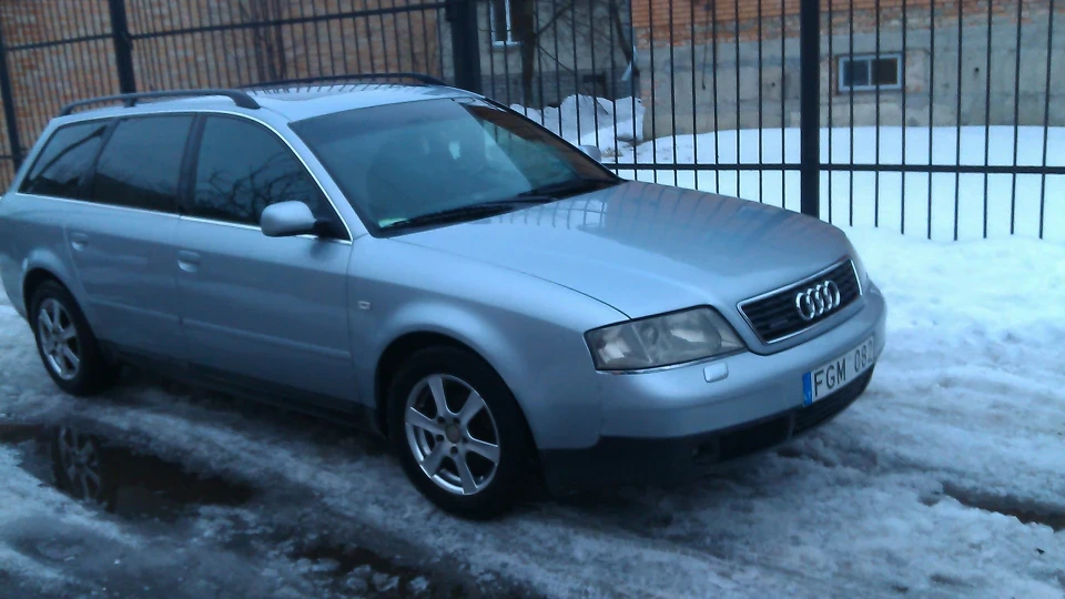 Audi A6 2.5 TDI 110kw quattro 2