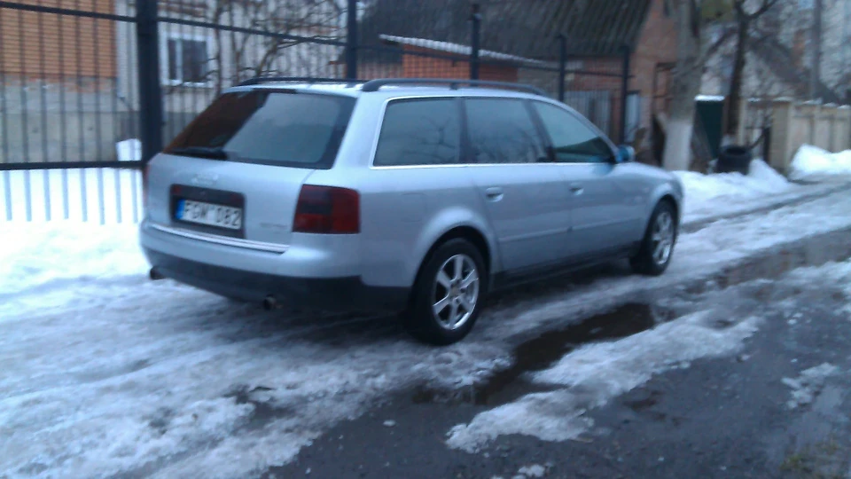 Audi A6 2.5 TDI 110kw quattro 3