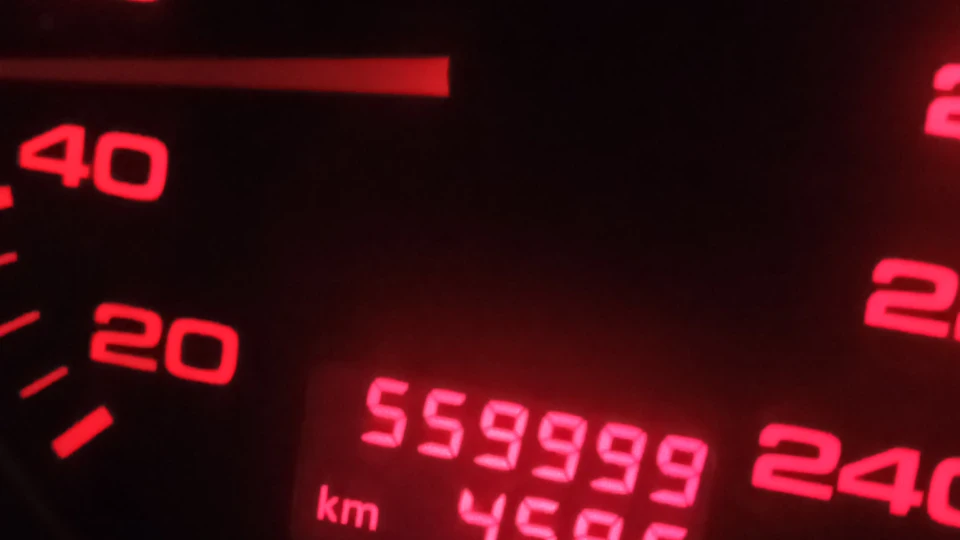 Audi A6 2.5 TDI AEL Quattro 2