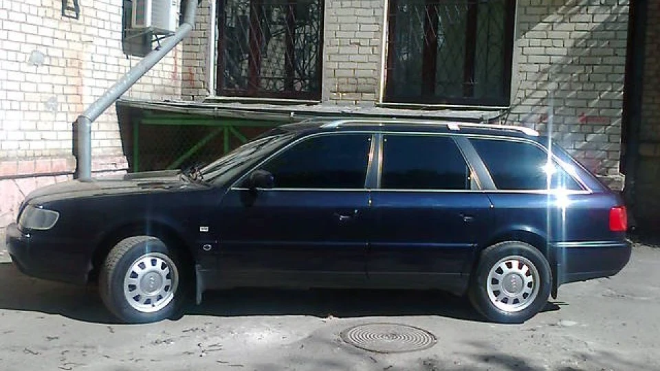 Audi A6 2.5 TDI AVANT A/T 3