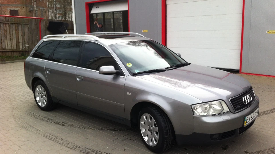 Audi A6 2.5 TDI QUATTRO 3