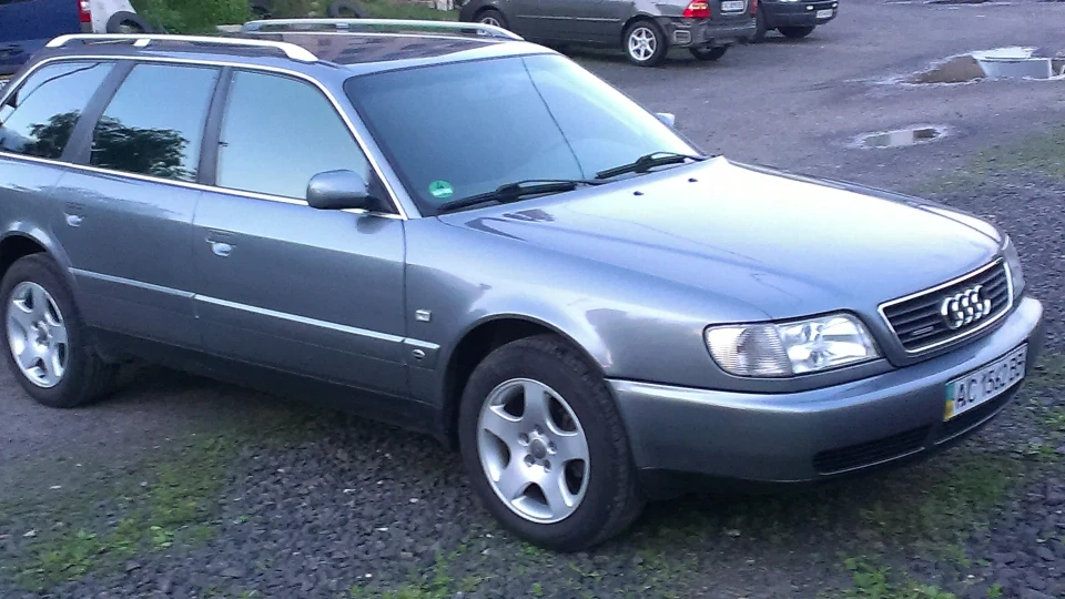 Audi A6 2,5 tdi quattro
