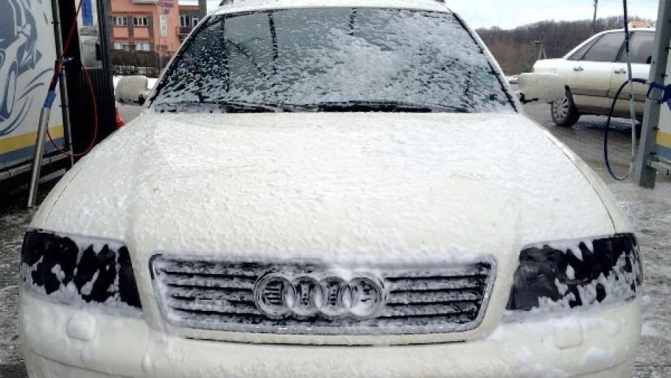Audi A6 2.5 TDI quattro