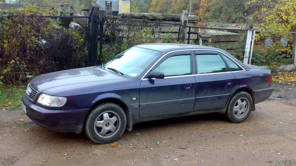 Audi A6 2.5 TDI quattro 2