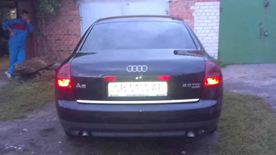 Audi A6 2,5 TDI QUATTRO 2