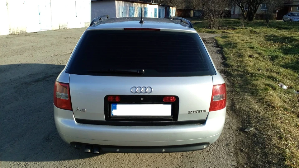 Audi A6 2.5 TDI V6 (BDG) 3