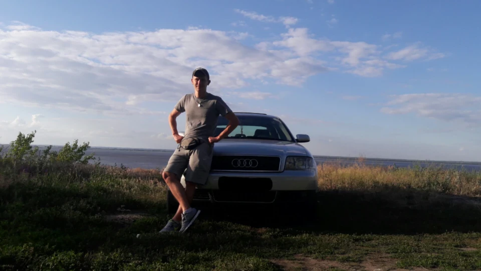 Audi A6 2.5 tdi 4