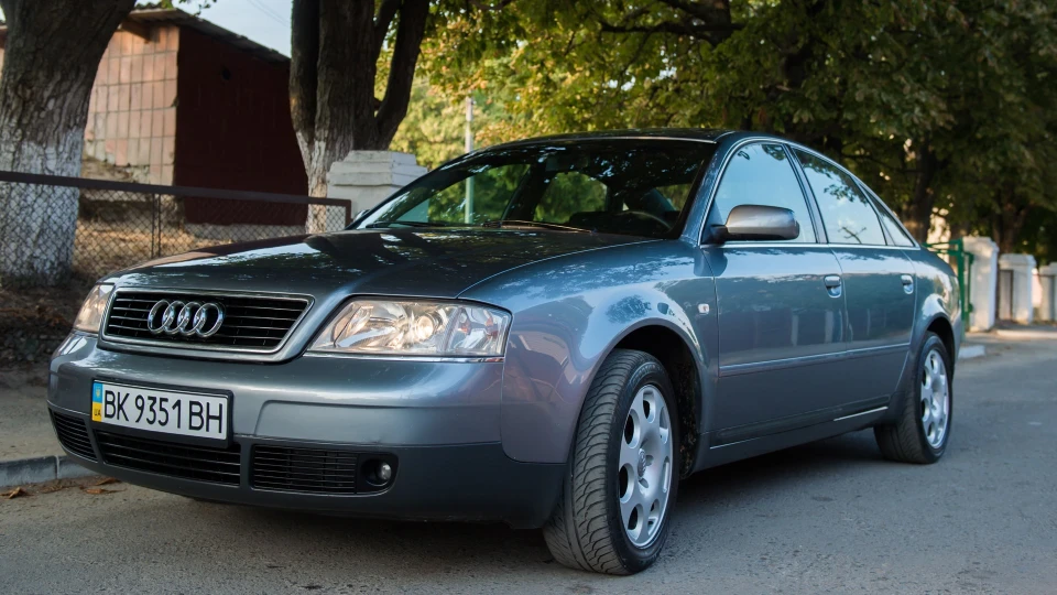 Audi A6 2.5 TDI 2