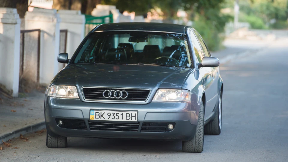Audi A6 2.5 TDI 3