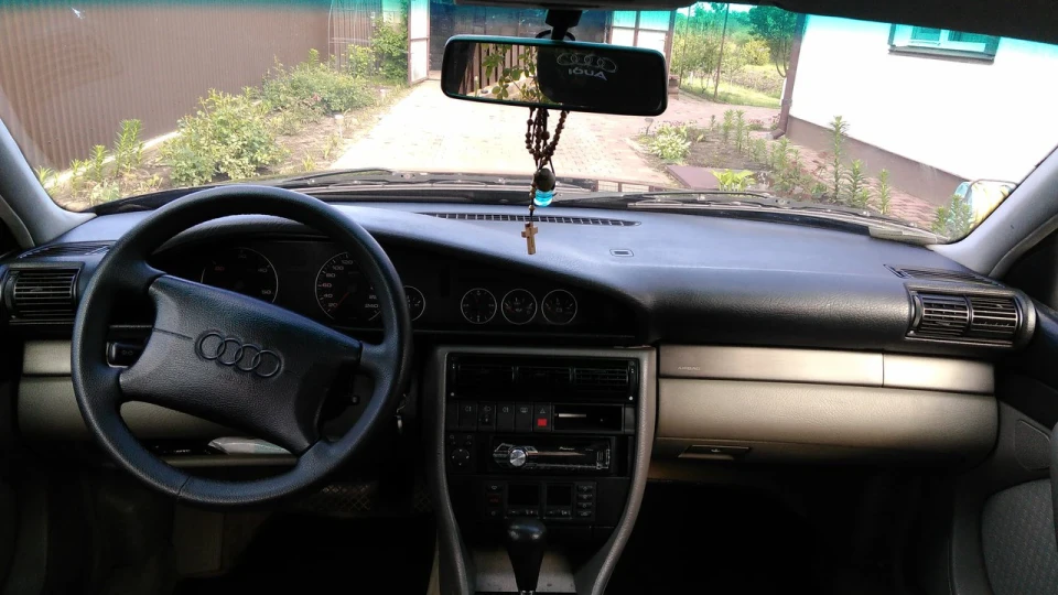 Audi A6 2.5 Tdi 3