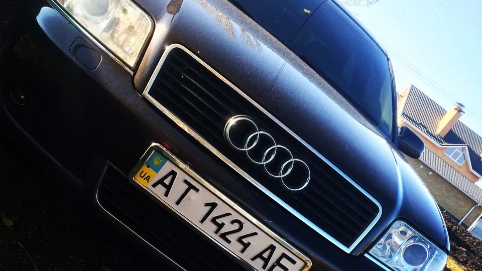 Audi A6 2.5 турбо TDI