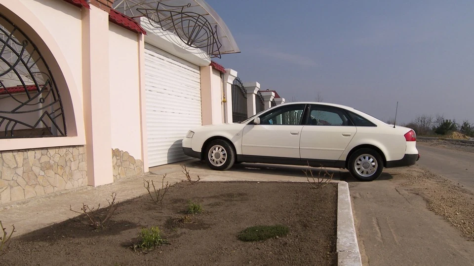 Audi A6 2.5 V6 TDI 3