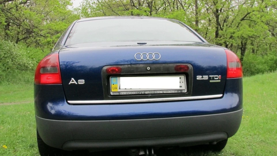 Audi A6 2.5TDI QUATTRO 3