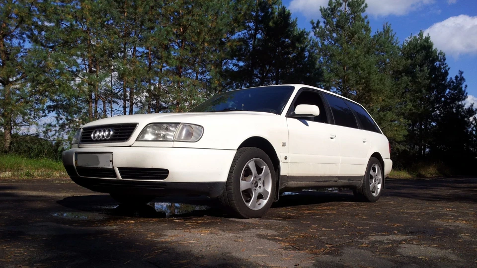 Audi A6 2.5TURB㋡