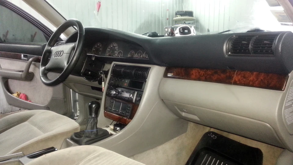 Audi A6 2.6 ABC 3