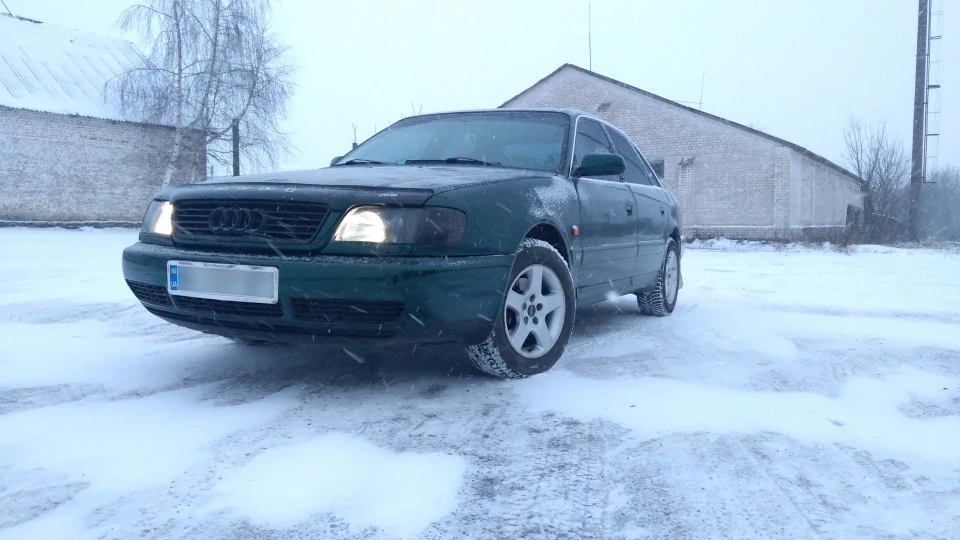 Audi A6 2,6 газ/бензин 3