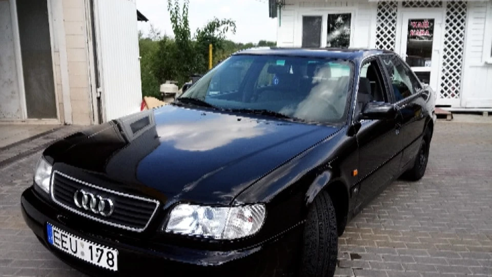 Audi A6 2.6 v6 3