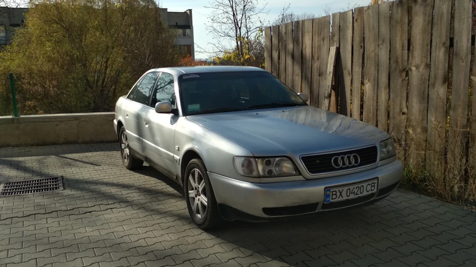 Audi A6 2.6 5