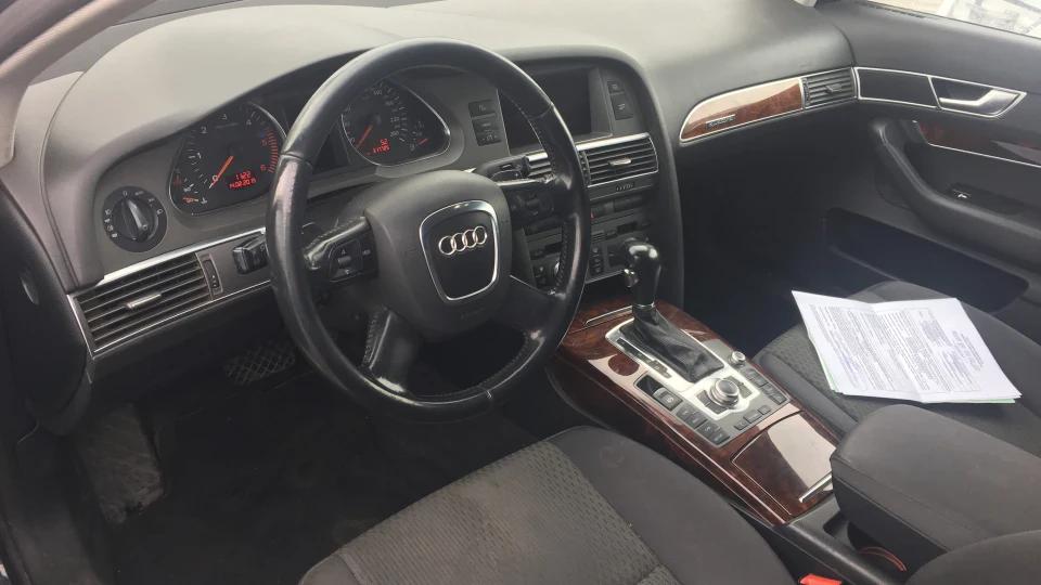 Audi A6 2.7 quattro 4