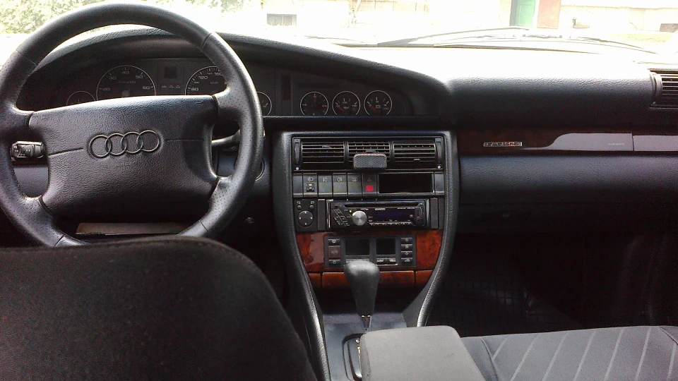 Audi A6 2.8 5v 2