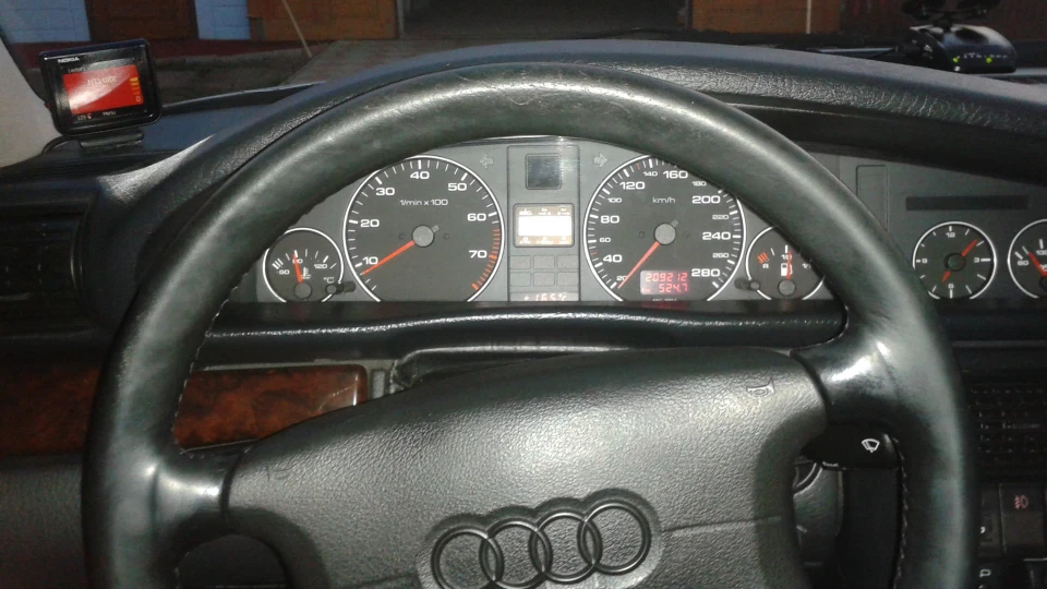 Audi A6 2.8 Quattro ластівка 3