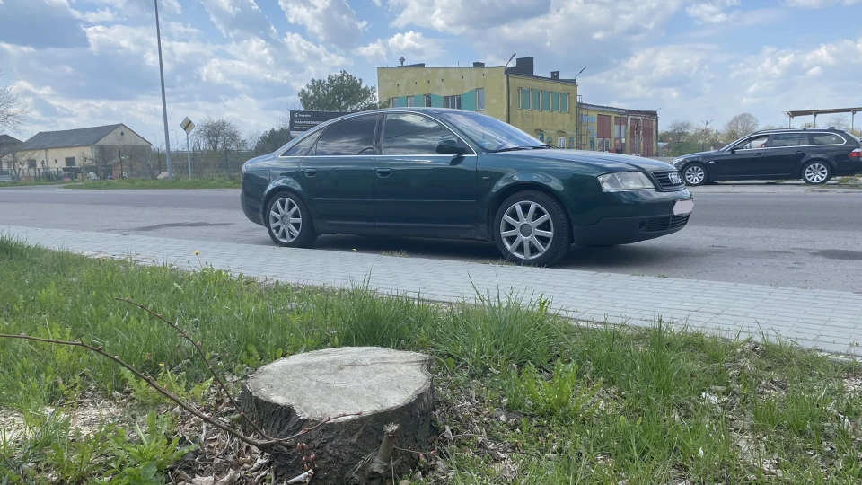 Audi A6 2.8 quattro 3