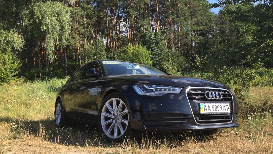 Audi A6 2.8 Quattro 2