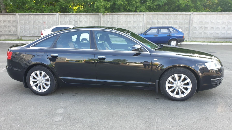 Audi A6 3 літри Дурі) 4