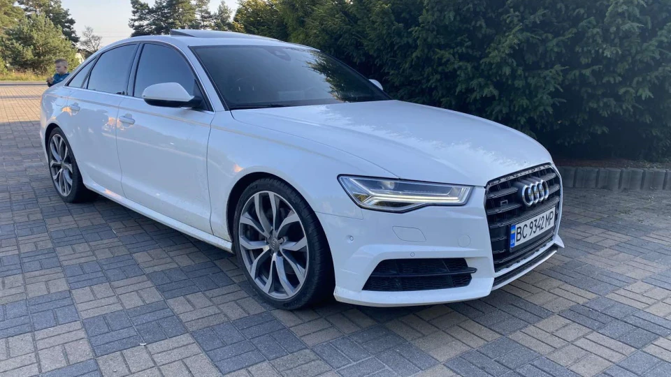 Audi A6 3.0 TDI PRESTIGE 2