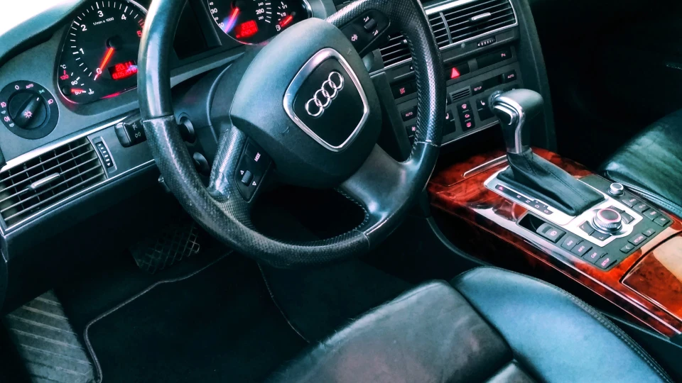 Audi A6 3.0 TDI quattro 2
