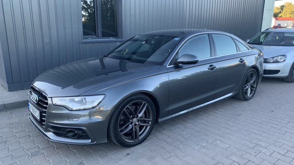 Audi A6 3.0 TDI S-LINE