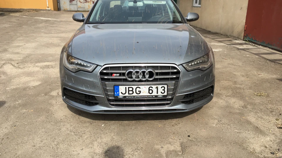 Audi A6 3.0 TFSI 2