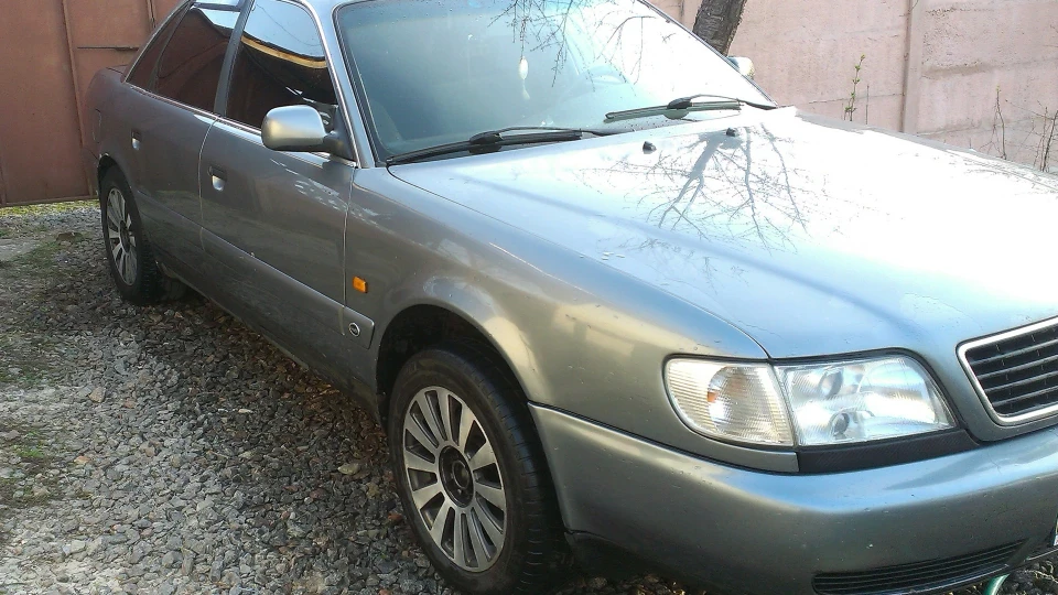Audi A6 ACK QUATTRO 2