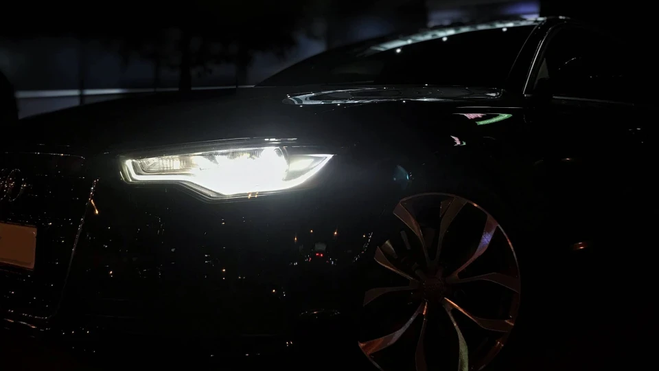 Audi A6 "American gal" 2