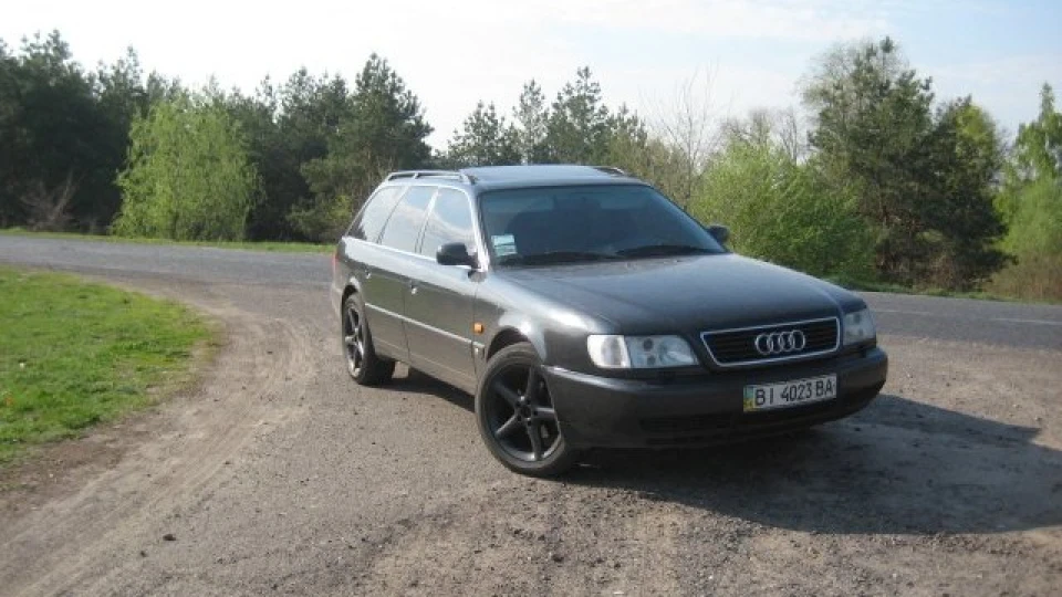 Audi A6 avant qvattro 4
