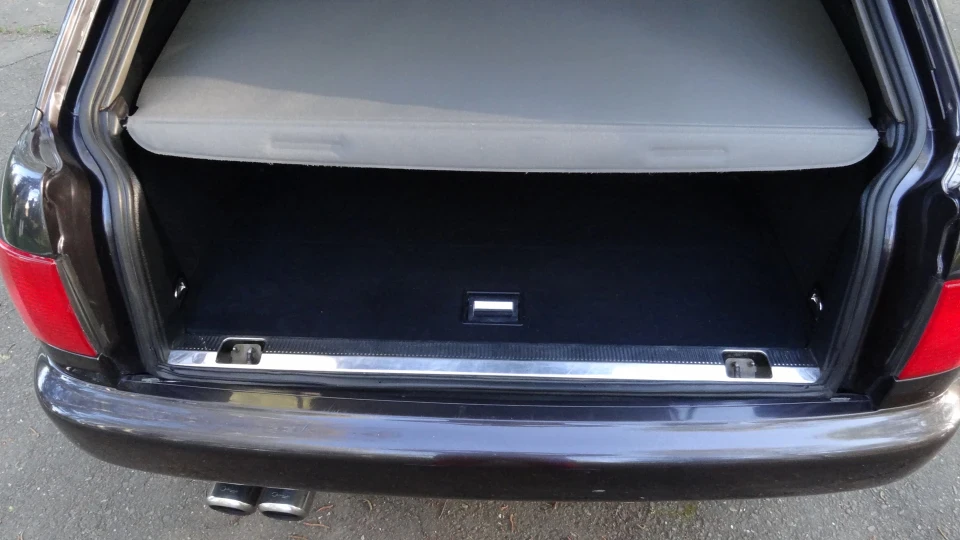 Audi A6 Avant V6 2