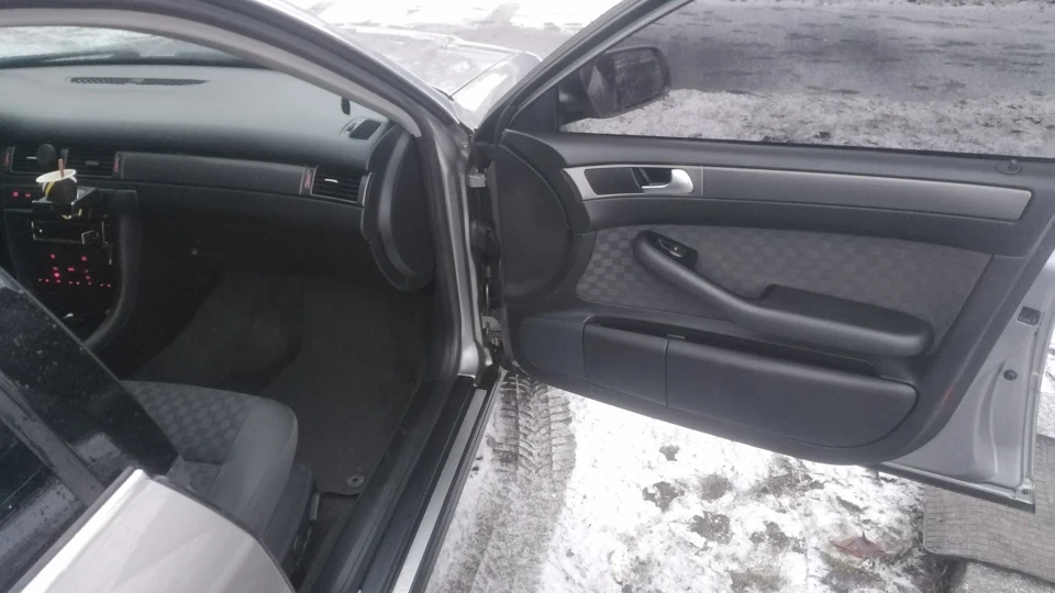 Audi A6 Awt 1.8 t 3