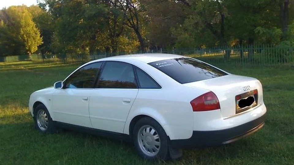 Audi A6 Білка