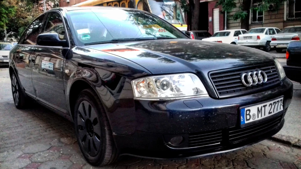 Audi A6 Black Panther 2