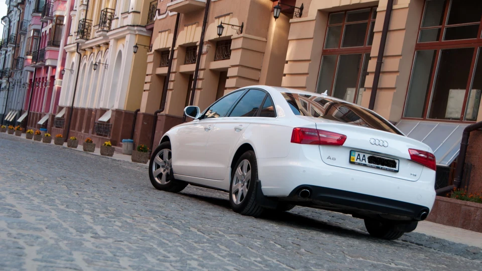 Audi A6 Блонда 4