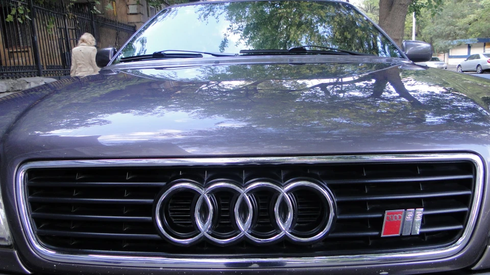 Audi A6 бронзова шоколадка 2