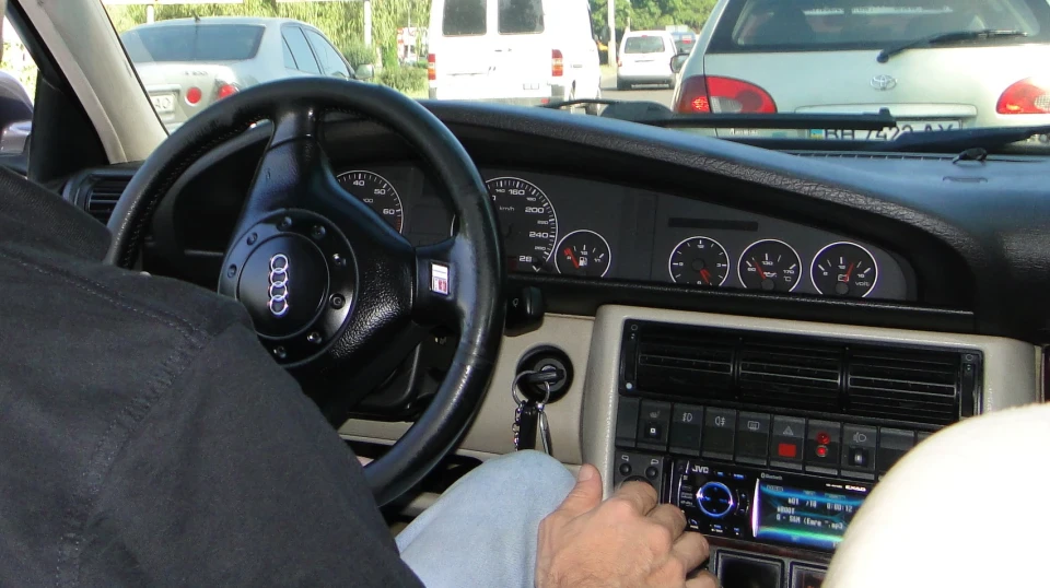 Audi A6 бронзова шоколадка 5