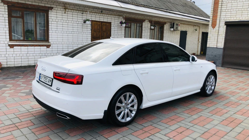 Audi A6 C7 Quattro 4
