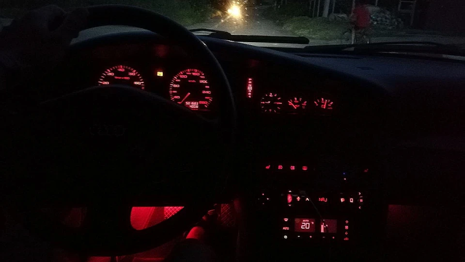 Audi A6 Чорна пантера 3